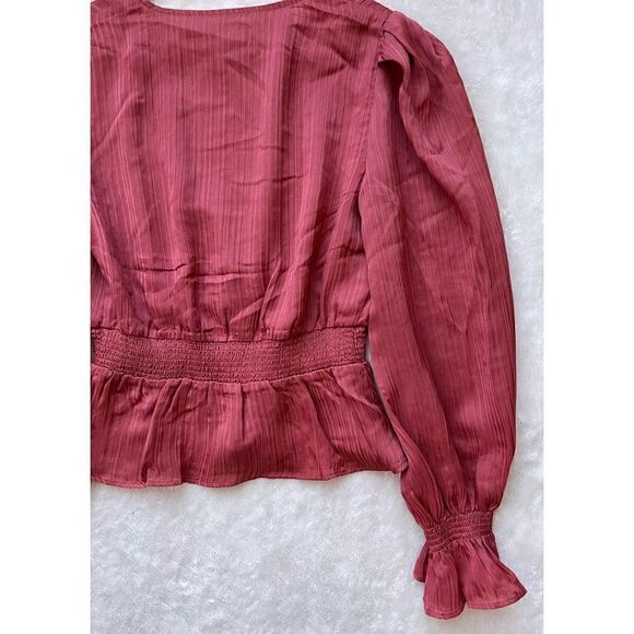 NWT Express Textured Satin Smocked Peplum Top - Picture 11 of 15
